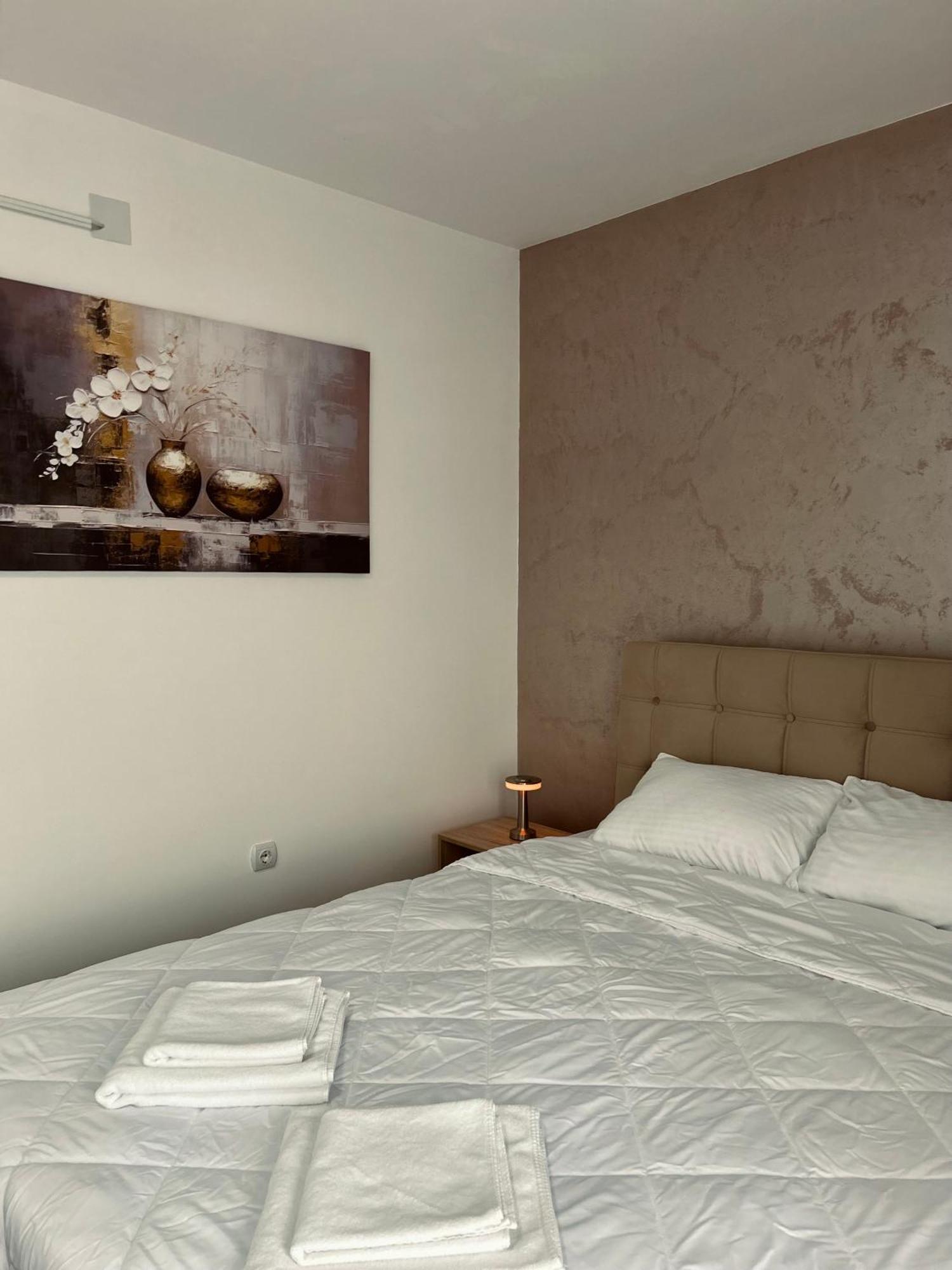 Greenhill Apartments Kumanovo Bilik gambar