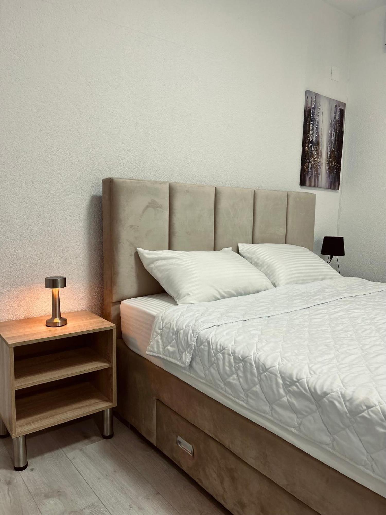 Greenhill Apartments Kumanovo Bilik gambar