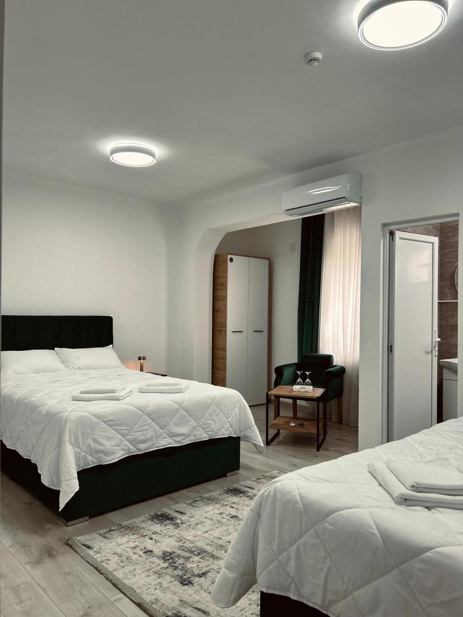 Greenhill Apartments Kumanovo Bilik gambar
